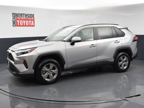 Used 2024 Toyota RAV4 XLE AWD/4WD image 8