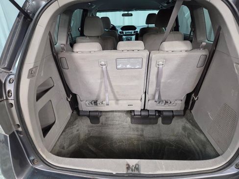 Used 2016 Honda Odyssey LX image 8