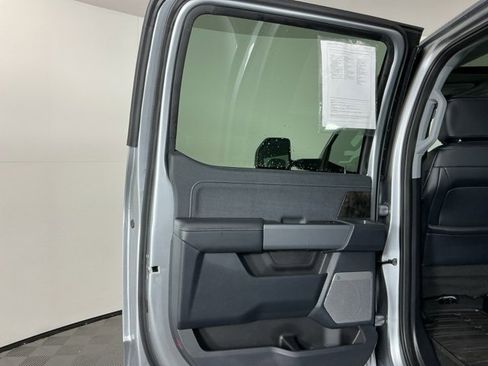 Used 2024 Ford F350 Lariat w/ Camper Package image 30