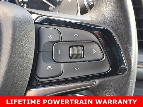 Used 2024 Buick Enclave Premium image 25