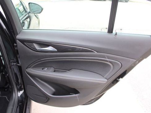 Used 2018 Buick Regal GS w/ Driver Confidence Package #2 image 23