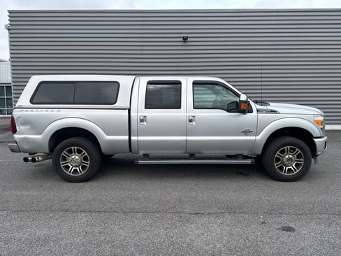 Used 2015 Ford F250 Platinum AWD/4WD image 4