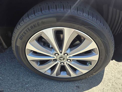 Certified 2022 Mercedes-Benz GLE 350 4MATIC image 9