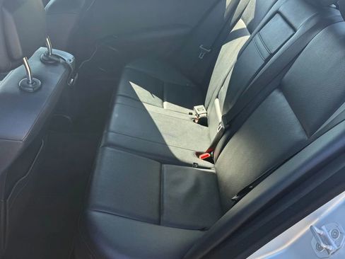 Used 2013 Mercedes-Benz C 250 Sedan image 20