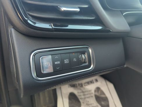 Certified 2026 Buick Enclave Sport Touring FWD image 32