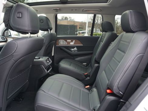 New 2026 Mercedes-Benz GLS 450 4MATIC image 13