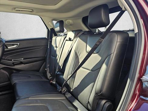 Used 2017 Ford Edge Titanium w/ Equipment Group 302A image 15