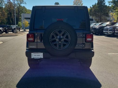 New 2025 Jeep Wrangler Sport S image 18