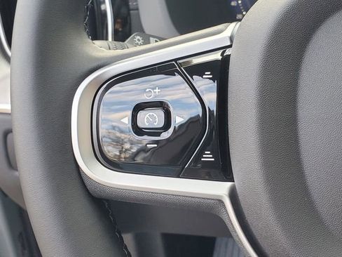 New 2026 Volvo XC60 T8 Ultra w/ Protection Package Premier AWD/4WD image 19