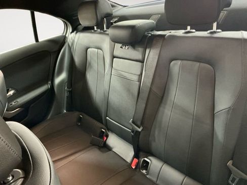 Used 2022 Mercedes-Benz A 220 4MATIC image 14