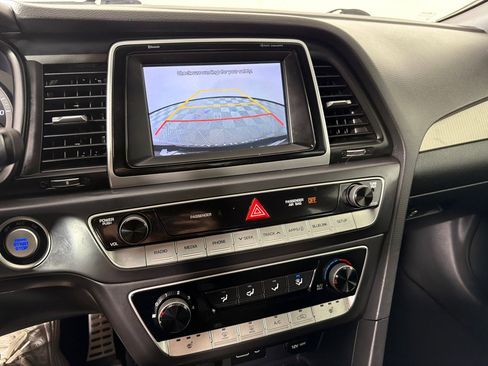 Used 2018 Hyundai Sonata Sport image 18