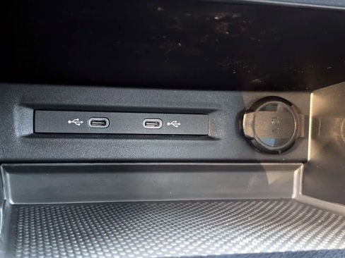 New 2026 Volkswagen Taos S image 15