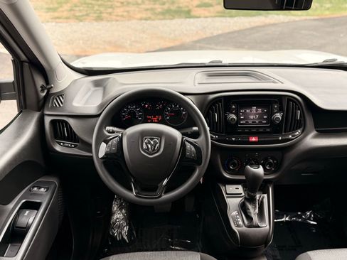 Used 2022 RAM ProMaster City Tradesman image 28