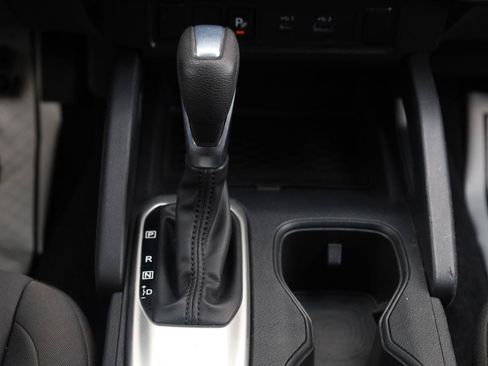 Used 2022 Nissan Frontier S w/ Technology Package RWD image 39