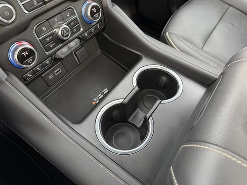 Certified 2023 GMC Yukon SLT w/ SLT Premium Package image 26