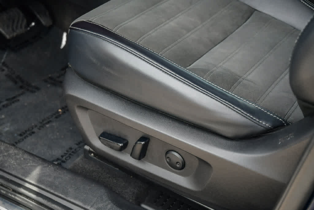 Used 2023 Mitsubishi Outlander SE FWD image 24