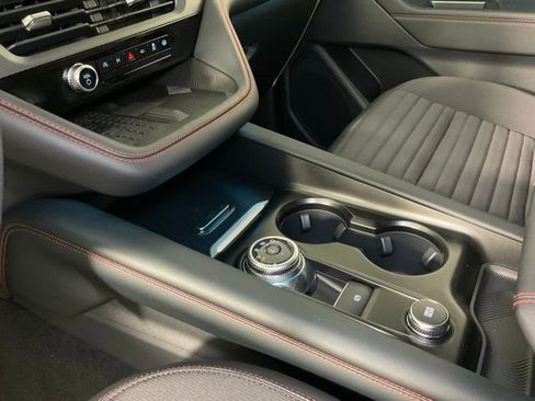 New 2025 Ford Explorer ST-Line w/ Premium Package image 20