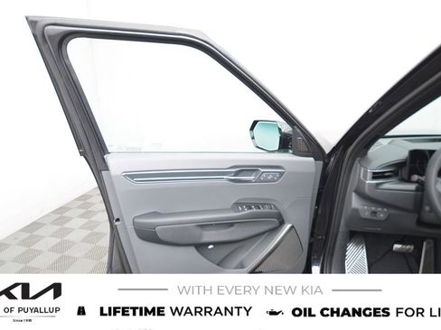 New 2026 Kia EV9 GT-Line image 9