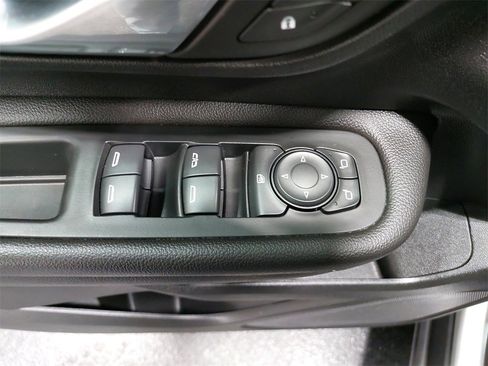 Used 2022 GMC Terrain SLE w/ Driver Convenience Package image 38