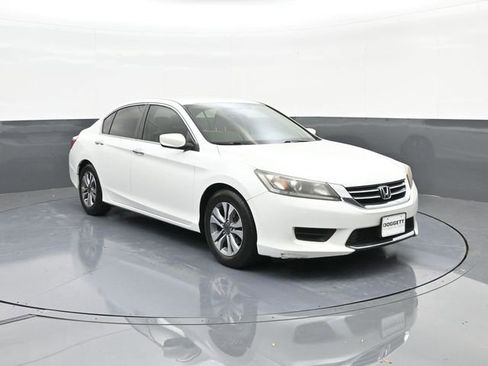Used 2013 Honda Accord LX image 22