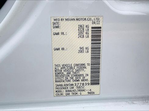 Certified 2022 Nissan Altima 2.5 SV w/ SV Premium Package FWD image 34