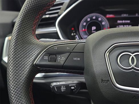 Certified 2025 Audi Q3 2.0T Premium Plus w/ Premium Plus Package image 20