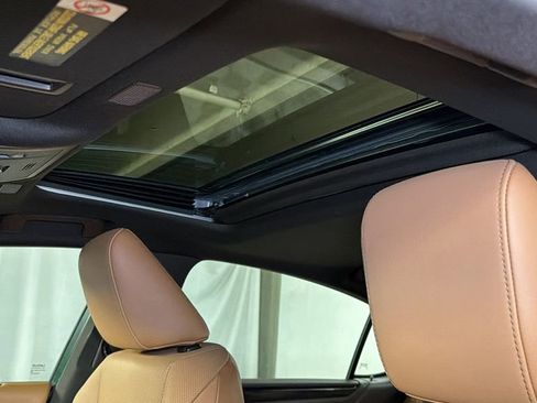 Used 2019 Lexus ES 350 w/ Premium Package image 7