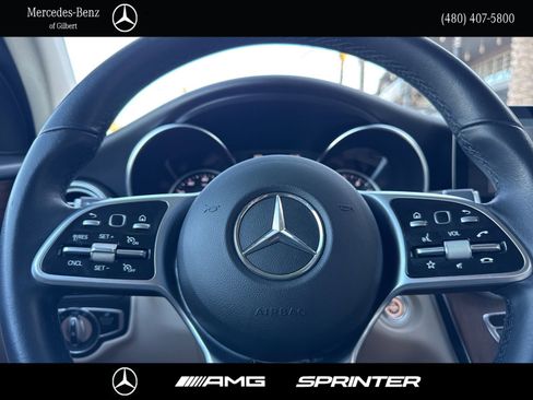 Used 2021 Mercedes-Benz GLC 300 image 29