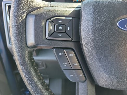 Used 2015 Ford F150 XLT w/ Equipment Group 301A Mid image 5