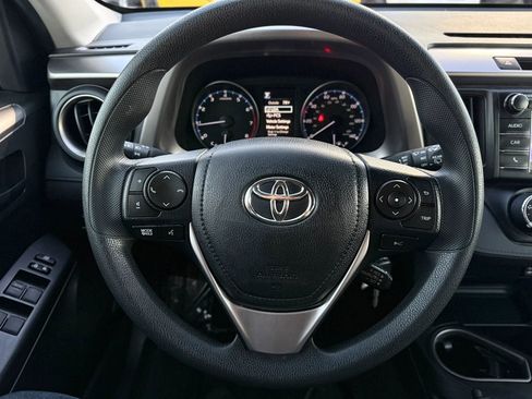 Used 2018 Toyota RAV4 LE w/ All Weather Liner Package AWD/4WD image 24