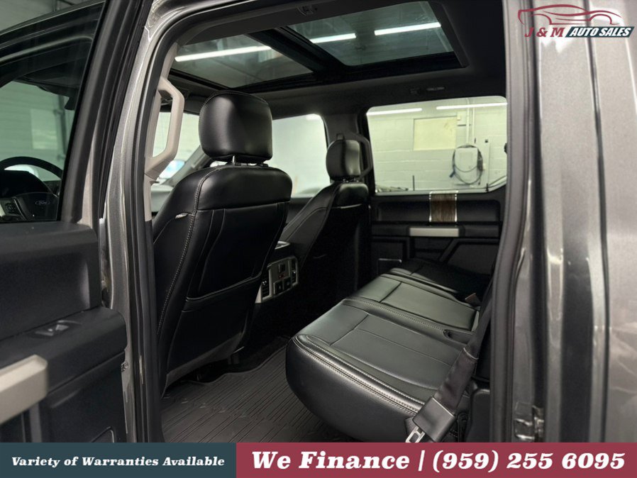 Used 2018 Ford F150 Lariat w/ Equipment Group 502A Luxury AWD/4WD image 33