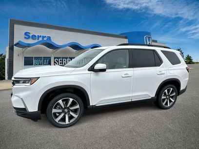 Certified 2025 Honda Pilot Touring
