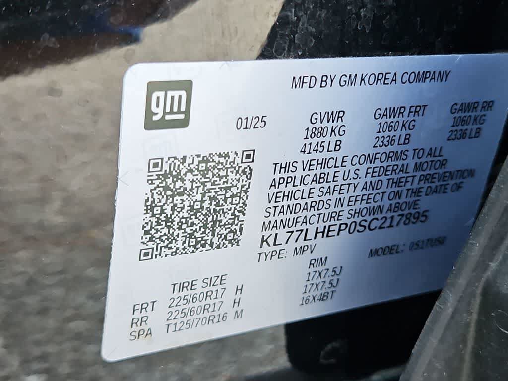 Used 2025 Chevrolet Trax LT FWD image 25