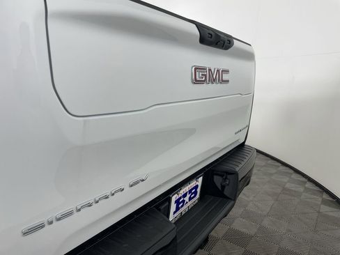 New 2026 GMC Sierra EV Elevation w/ Premium Package image 30