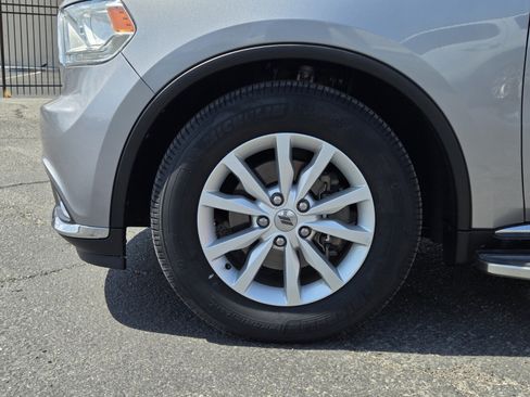 Used 2019 Dodge Durango SXT w/ 3rd Row Seating Group RWD image 6