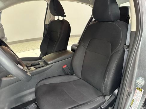 Used 2024 Nissan Sentra S FWD image 12