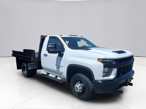 Used 2022 Chevrolet Silverado 3500 W/T w/ WT Convenience Package AWD/4WD image 4