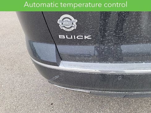 Used 2017 Buick Enclave Premium w/ Experience Buick Package AWD/4WD image 18