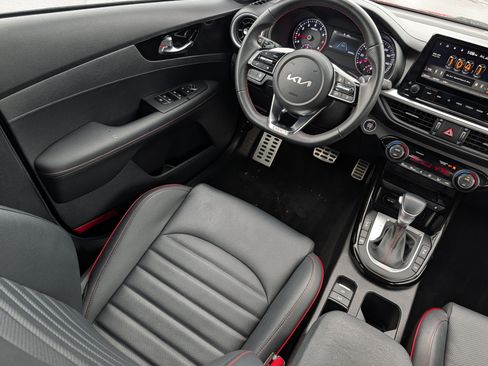 Certified 2022 Kia Forte GT w/ GT2 Package FWD image 9