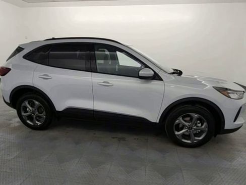 New 2026 Ford Escape ST-Line Select w/ Tech Pack #1 image 9