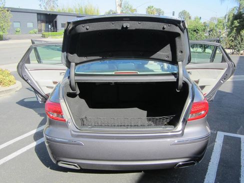 Used 2011 Hyundai Azera Limited FWD image 12