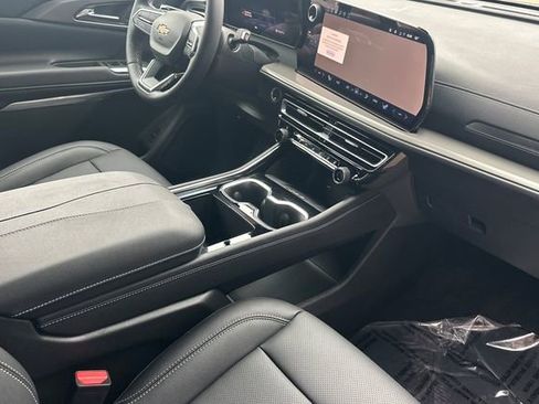 New 2026 Chevrolet Traverse LT w/ Driver Confidence Package image 22