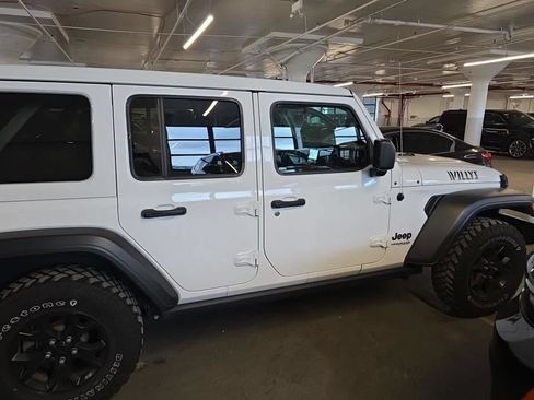 Used 2022 Jeep Wrangler Unlimited Sport AWD/4WD image 4