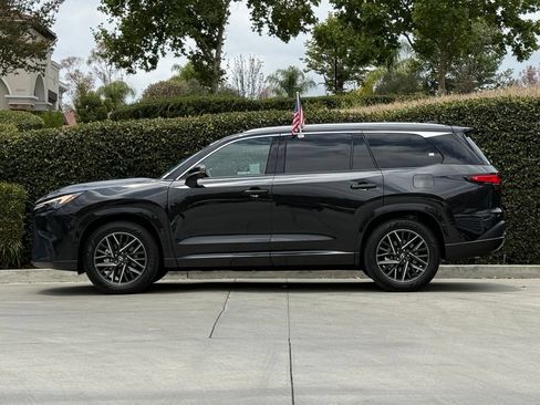 Certified 2026 Lexus TX 350 AWD w/ Technology Package image 9