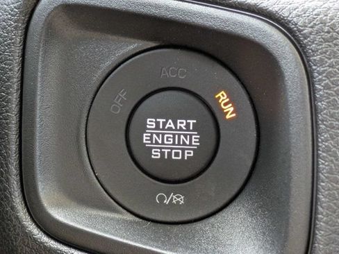 New 2026 Jeep Gladiator Sport AWD/4WD image 30