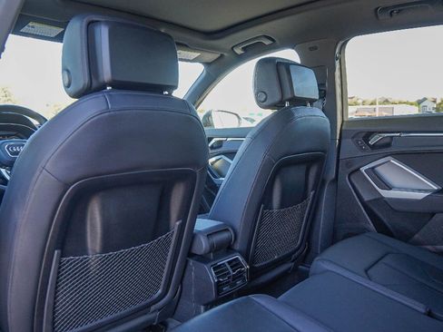 Certified 2025 Audi Q3 2.0T Premium Plus w/ Premium Plus Package image 26