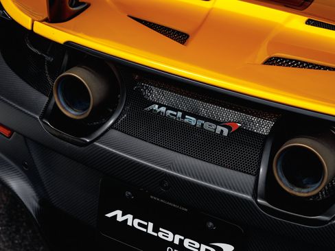 Used 2016 McLaren 675LT Coupe image 23