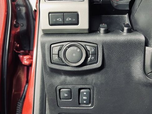 Used 2018 Ford F350 Lariat w/ Lariat Ultimate Package image 23