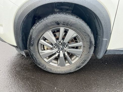 Used 2022 Nissan Pathfinder SV image 20