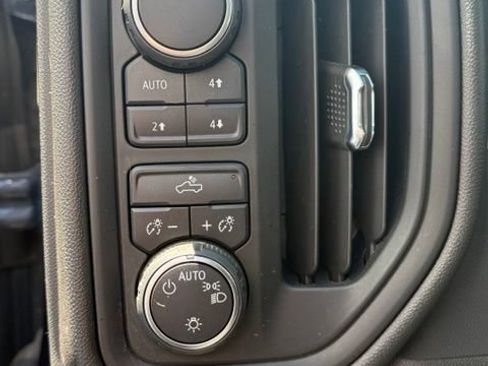 Used 2023 Chevrolet Silverado 1500 Custom Trail Boss w/ LPO, Dark Essentials Package AWD/4WD image 30